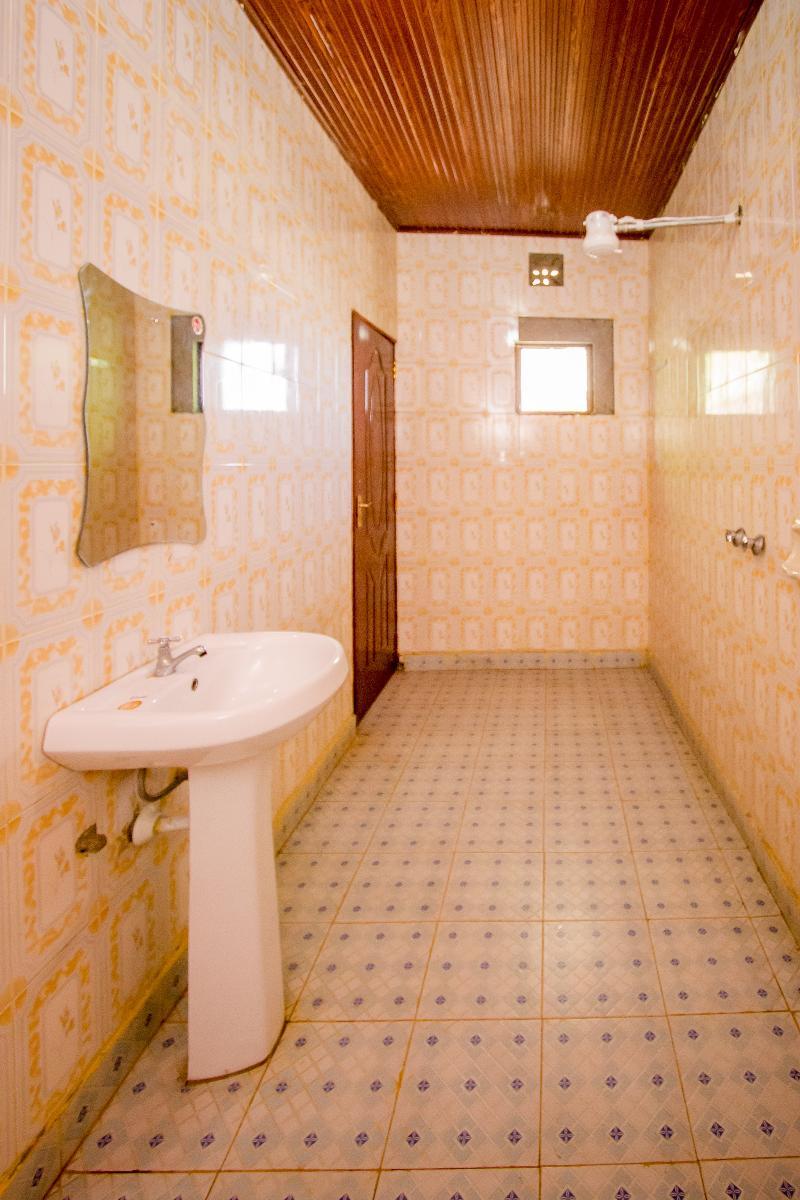Grande Hotel Isiolo Экстерьер фото