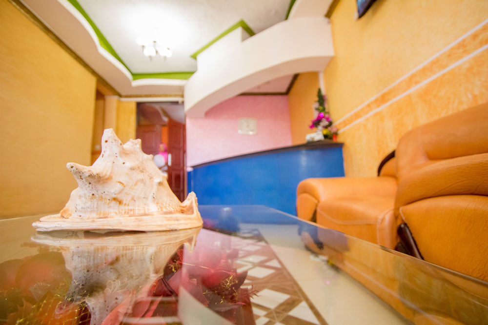Grande Hotel Isiolo Экстерьер фото