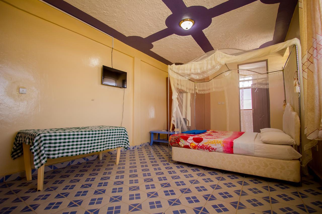 Grande Hotel Isiolo Экстерьер фото